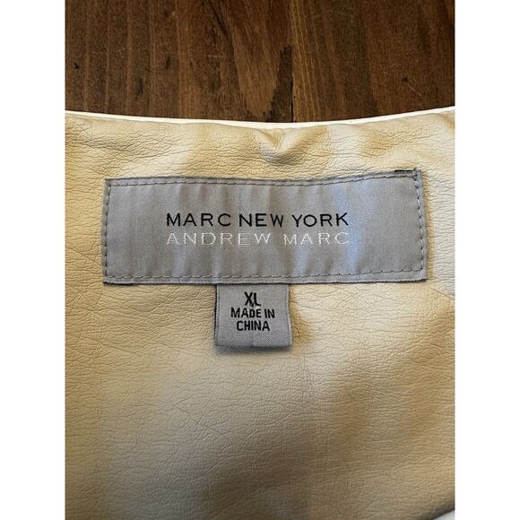 Andrew Marc New York Faux Leather Moto Jacket Ivory Size XL Edgy Sleek - Picture 2 of 16